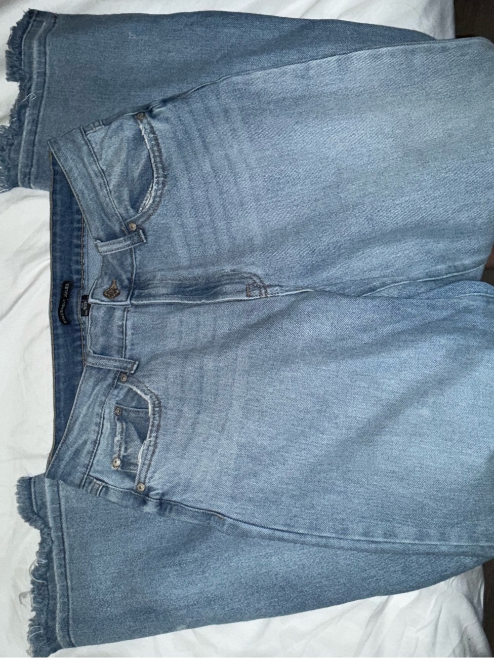 Light Blue Frayed Hem Women's Jeans